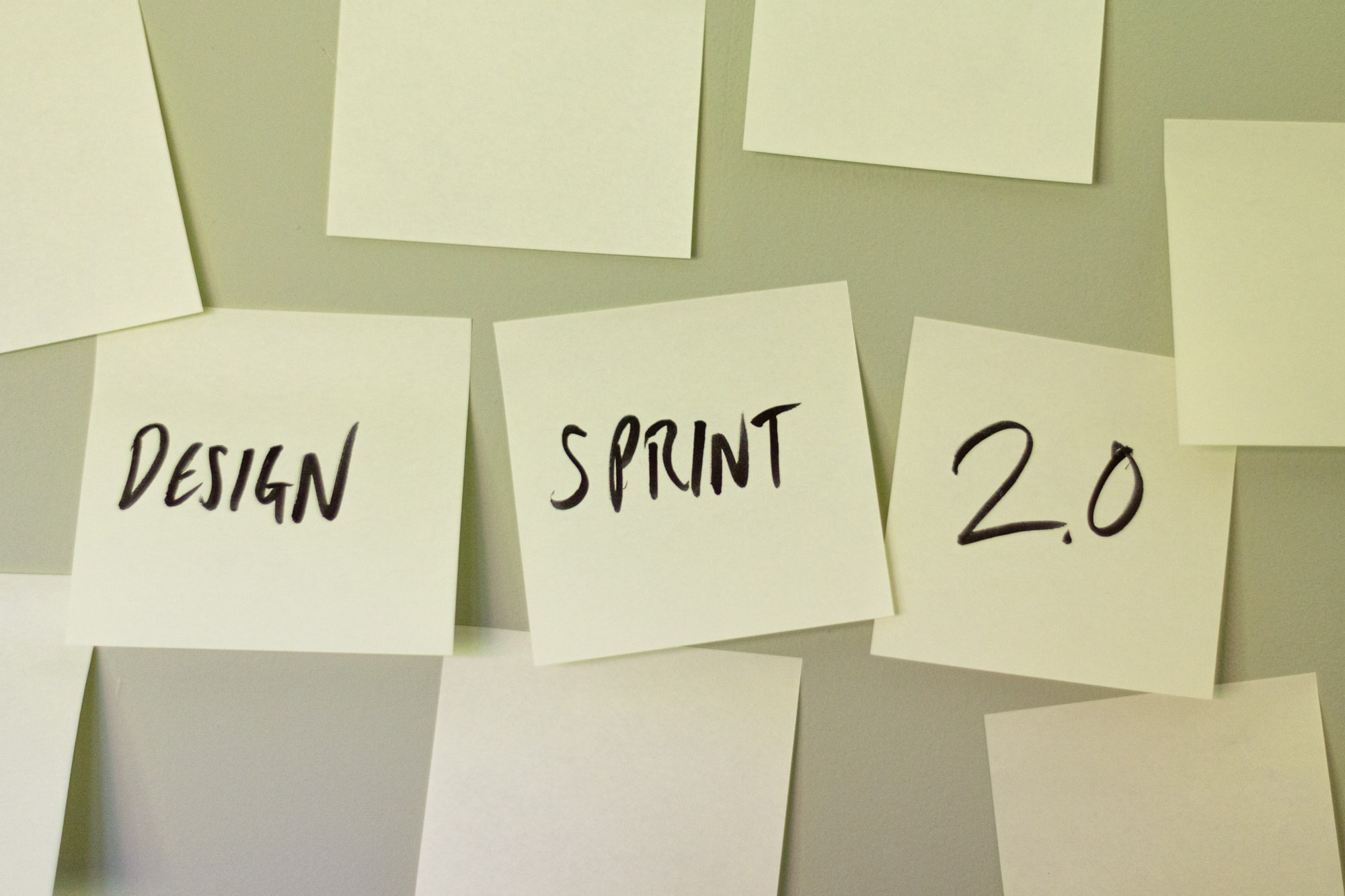 Design sprint 2.0 on post it notes